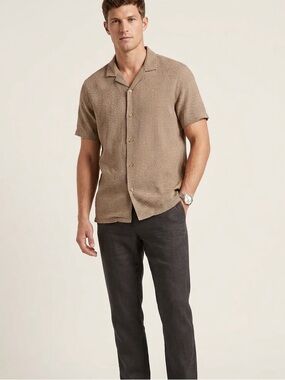 Banana Republic Men's Cotton-Linen Resort Shirt